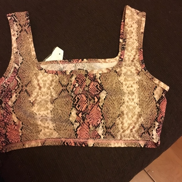 Tank crop top - Picture 2 of 2